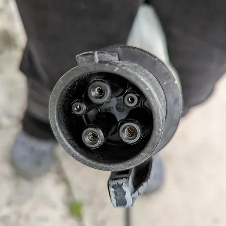 Self-catering Studio+kitchen+parking Bristol