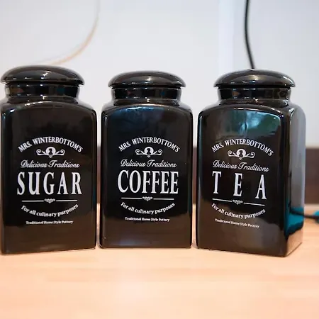 Self-catering Studio+kitchen+parking Daire *