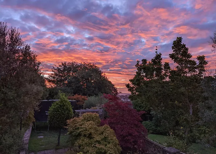 Self-catering Studio+kitchen+parking Апартаменты *